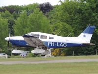 PH-LAG @ EHSE - PIPER 28 FINAL RUNWAY 25 - by fink123