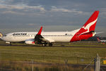 VH-VXO @ YSSY - taxi to 34R - by Bill Mallinson