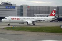HB-IOM @ LSZH - At Zurich - by Micha Lueck