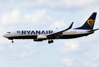 EI-FZN @ CPH - Copenhagen 22.5.2017 - by leo larsen