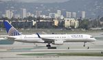 N19141 @ KLAX - Taxiing to gate at LAX - by Todd Royer