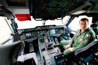 F-RBAJ @ LFBD - Airbus A400M Atlas, Close view of cockpit, Bordeaux-Mérignac Air Base 106 (LFBD-BOD) Open day 2017 - by Yves-Q