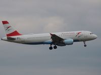 OE-LBU @ EBBR - AUSTRIAN AIRLINES - by fink123