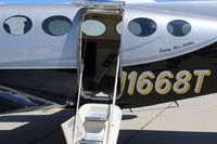 N1668T @ CMA - 1973 CESSNA 414, two Continental TSIO-520B 310 Hp each, pressurized, tip tanks, airstair door, at AOPA FLY-IN - by Doug Robertson