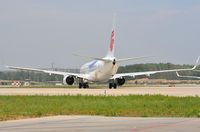 B-7891 @ ZBAA - Dalian B738 lining up. - by FerryPNL