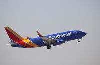 N792SW @ KLAS - Boeing 737-700 - by Mark Pasqualino
