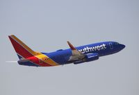 N569WN @ KLAS - Boeing 737-700 - by Mark Pasqualino