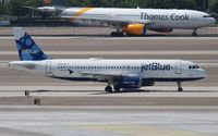 N635JB @ KLAS - Airbus A320