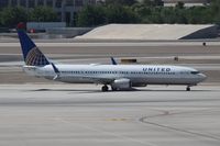 N61887 @ KLAS - Boeing 737-900ER - by Mark Pasqualino