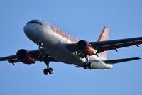 G-EZIZ @ LFBD - U24301 from Lyon landing runway 23 - by Jean Goubet-FRENCHSKY