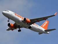 HB-JXE @ LFBD - EasyJet Switzerland U21101 from Basel (BSL) landing runway 23 - by Jean Goubet-FRENCHSKY