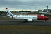EI-FHX @ ESSA - Norwegian