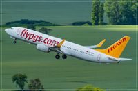 TC-CPF @ EDDR - Boeing 737-82R - by Jerzy Maciaszek