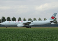 C-GFUR @ EHAM - Taxi to te gate on Amsterdam Schiphol Airport - by Willem Göebel