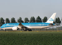 PH-BHF @ AMS - Taxi to te gate on Amsterdam Schiphol Airport - by Willem Göebel