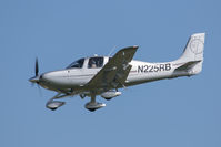 N225RB @ EGJB - Finals for 27 at Guernsey - by alanh