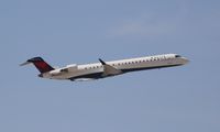 N692CA @ KLAS - CL-600-2D24