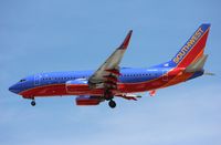 N902WN @ KLAS - Boeing 737-700 - by Mark Pasqualino