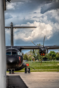 OY-CLZ @ EDMA - Resting at the apron. - by Marc Ulm