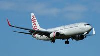 VH-YFF @ YMML - Virgin Australia Boeing 737 VH-YFF YMML 20170616 - by red750