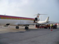 EC-JZU @ LEMG - CRJ-900 - by Christian Maurer