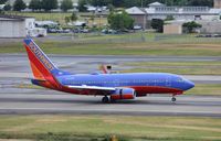 N420WN @ KPDX - Boeing 737-700 - by Mark Pasqualino