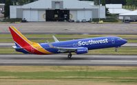 N8538V @ KPDX - Boeing 737-800 - by Mark Pasqualino