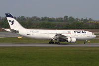 EP-IBC @ LOWW - Iran Air A300