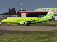 N827MD @ EGSH - Being towed to stand 7 @ NWI.... - by Matt Varley