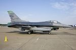90-0700 @ KNTU - F-16CG Fighting Falcon 90-0700 OH from 112th FS Stingers Toledo, OH - by Dariusz Jezewski  FotoDJ.com