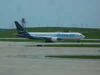 N307AZ @ CVG - Boeing 767-338F - by Christian Maurer