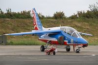 E113 @ LFBD - Dassault-Dornier Alpha Jet E (F-TETD), Athos 04 of Patrouille de France 2017, Bordeaux-Mérignac Air Base 106 (LFBD-BOD) Open day 2017 - by Yves-Q