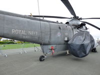 ZE422 - ZE422 On Plymouth Hoe
