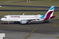 OE-IQC @ EBBR - Brussels - by Roberto Cassar