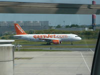 G-EZUH @ LFPG - AF A320 - by Christian Maurer