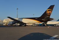 N433UP @ EDDK - Boeing 757-24APF - 5X UPS United Parcel Service - 25464 - N433UP - 25.02.3017 - CGN - by Ralf Winter