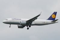 D-AINE @ EGLL - Landing at EGLL 27R