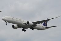 HZ-AK40 @ EGLL - Landing at EGLL 27R - by m0sjv