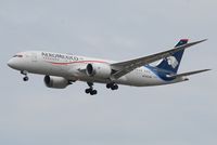 N783AM @ EGLL - Landing at EGLL 27R - by m0sjv