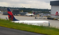 N865DN @ KATL - Atlanta