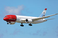 LN-LND @ CPH - Copenhagen 4.7.2017 - by leo larsen