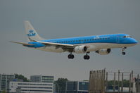 PH-EZH @ EHAM - KLM EMBRAER 190 - by fink123