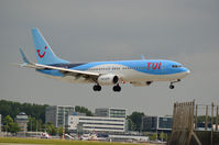 PH-TFD @ EHAM - TUI 737 - by fink123