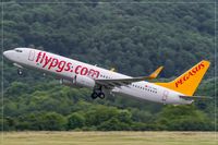 TC-CPL @ EDDR - Boeing 737-82R - by Jerzy Maciaszek