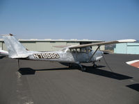 N7696G @ KCPU - Locally-based 1970 Cessna 172L Skyhawk in stripped aluminum scheme @ Maury Rasmussen Field/Calaveras County Airport, San Andreas, CA - by Steve Nation