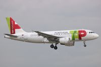 CS-TTH @ LFPO - Landing - by Romain Roux