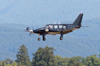 C-GVSO @ CYPK - Landing - by Guy Pambrun