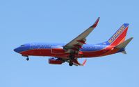 N465WN @ KLAS - Boeing 737-700 - by Mark Pasqualino
