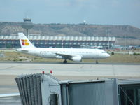 EC-LLE @ LEMD - Iberia Express - by Christian Maurer