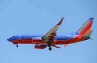 N903WN @ KLAS - Boeing 737-700 - by Mark Pasqualino
